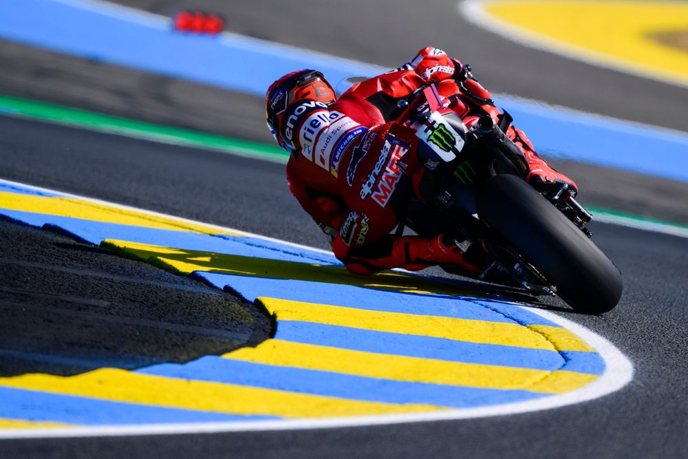 Marc Márquez est en quête de sensations sur la Ducati.