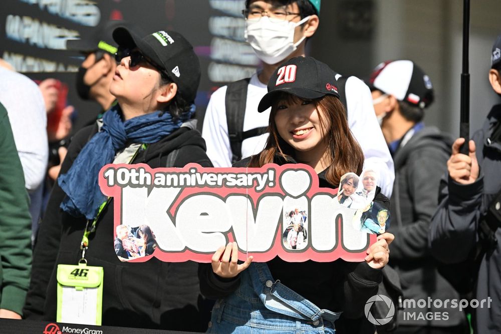 Fans of Kevin Magnussen, Haas F1 Team