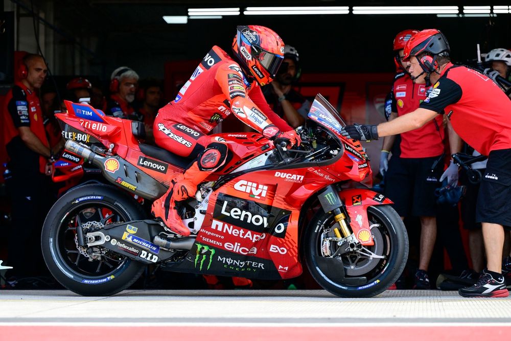 Marc Márquez stelt dat een terugkeer naar Honda meer 