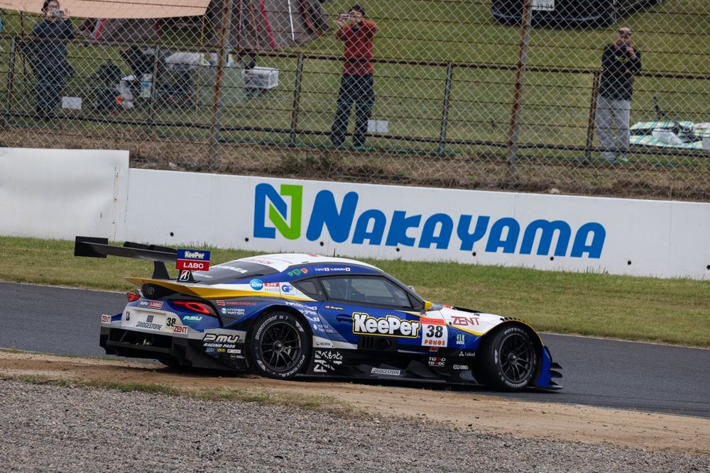 最後尾転落も“通せんぼ作戦”でタイトル戦線生き残り！ 大湯都