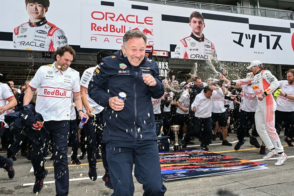 Хорнер официально удален в качестве директора Red Bull F1 после шока