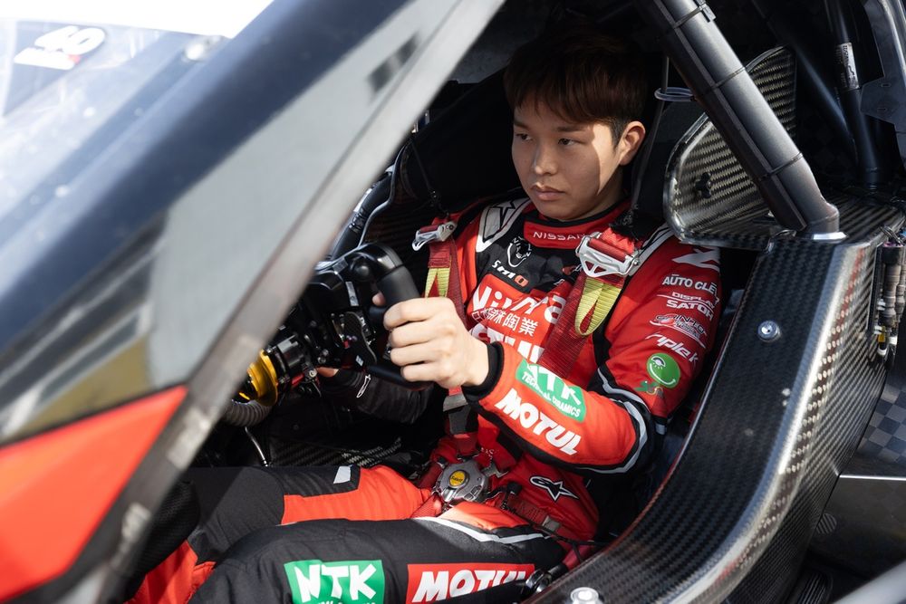 佐々木 佐々木 藍咲 | ドライバーズプロフィール | KYOJO CUP 公式Webサイト