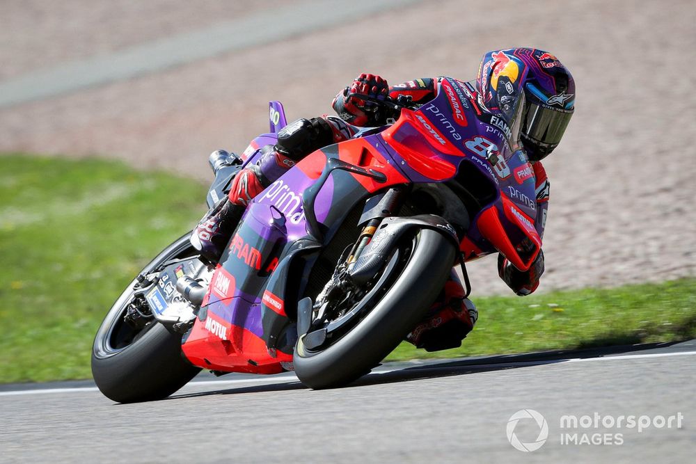 Martín gana la sprint en Alemania por delante de Oliveira y Bagnaia