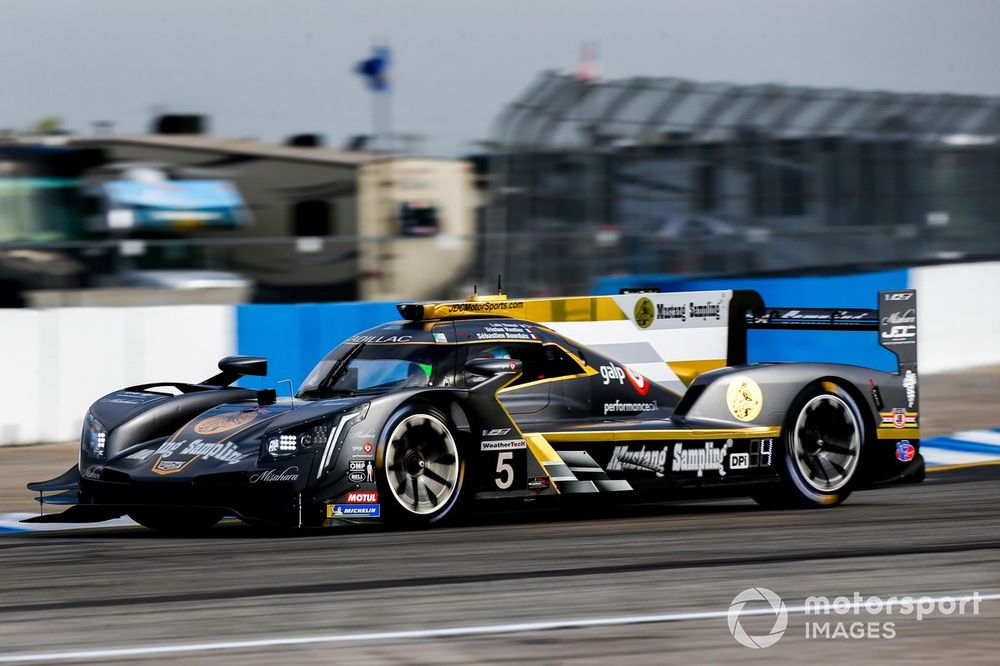 #5 Mustang Sampling / JDC-Miller MotorSports Cadillac DPi, DPi: Tristan Vautier, Loic Duval, Sebastien Bourdais 