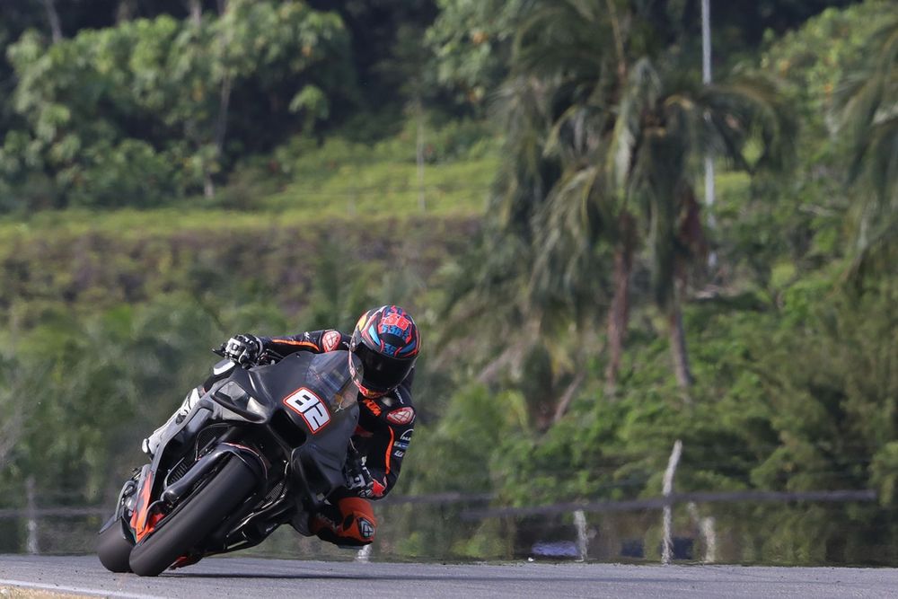 Het heeft er alle schijn van dat Mika Kallio in Sepang testwerk verrichte voor de 2027-motor van KTM.