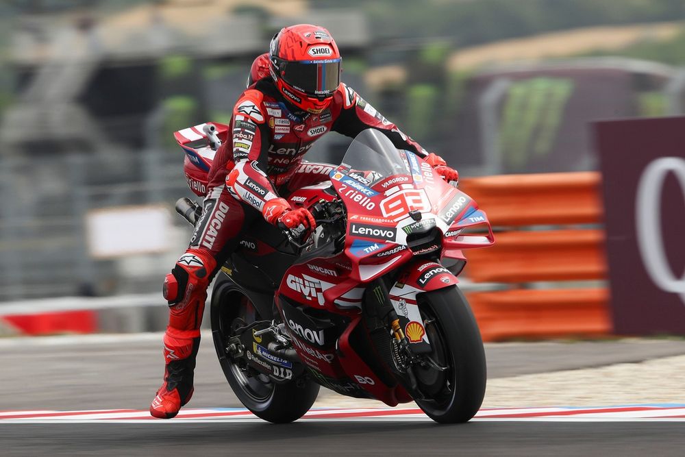 Márquez arranca con 'sorpresa' en Balaton Park

