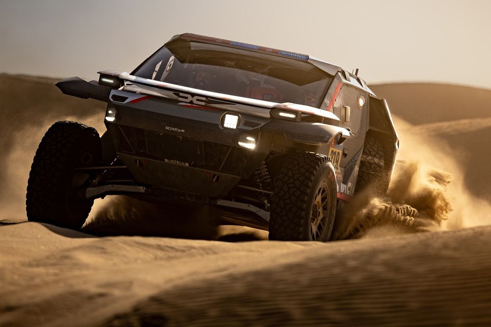 Décimo Dakar para Loeb, el segundo con Dacia.