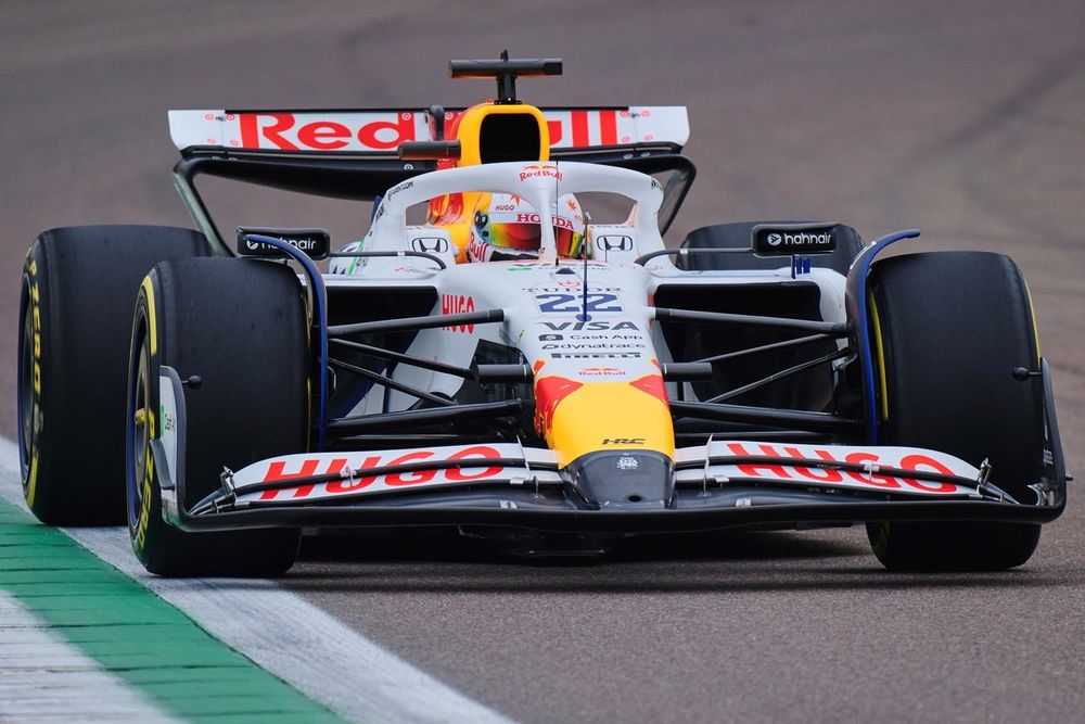 Yuki Tsunoda, Racing Bulls VCARB 02