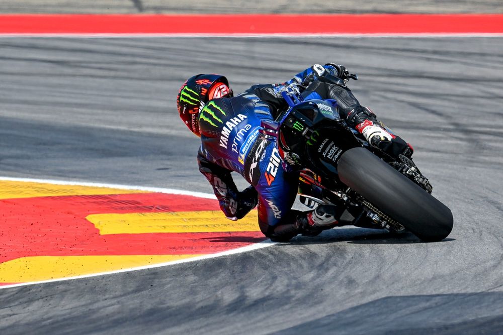 Met de V4-motor van Yamaha mocht Rins nog niet testen.