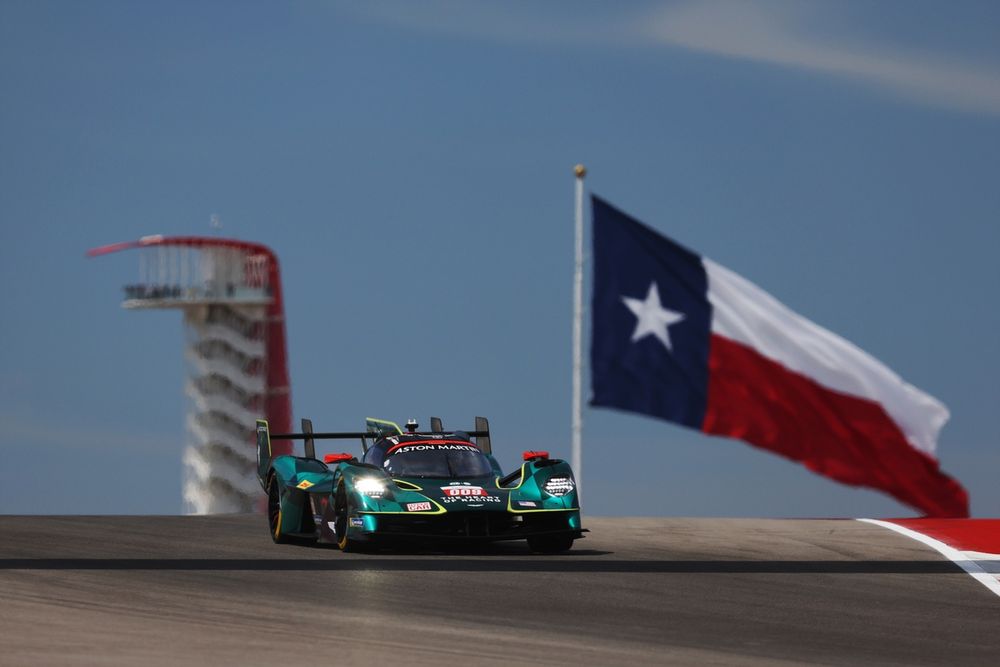#009 Aston Martin Thor Team Aston Martin Valkyrie: Alex Riberas, Marco Sorensen