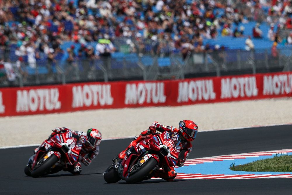 Pecco Bagnaia estime que Marc Márquez fait la différence ce week-end.
