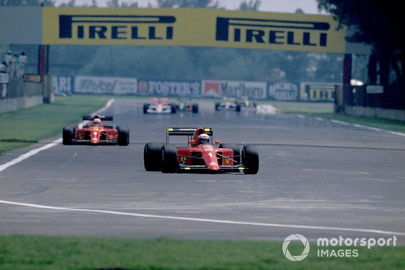 Mansell's hunt for an all-out title-fighting situation would mean he would need to move out of Prost's wake at Ferrari