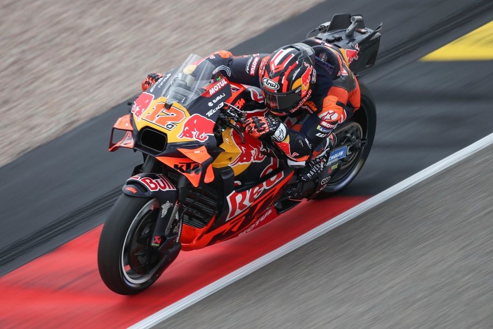 Guenther Steiner раскрывает Inside Story, стоящую за Tech3 MotoGP Guenther Steiner раскрывает Inside Story, стоящую за Tech3 MotoGP