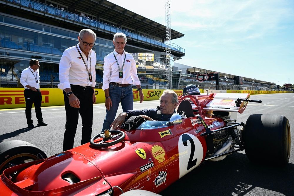 ICKX переживает Monza Magic с эмоциональным Drive 1970 Ferrari F1