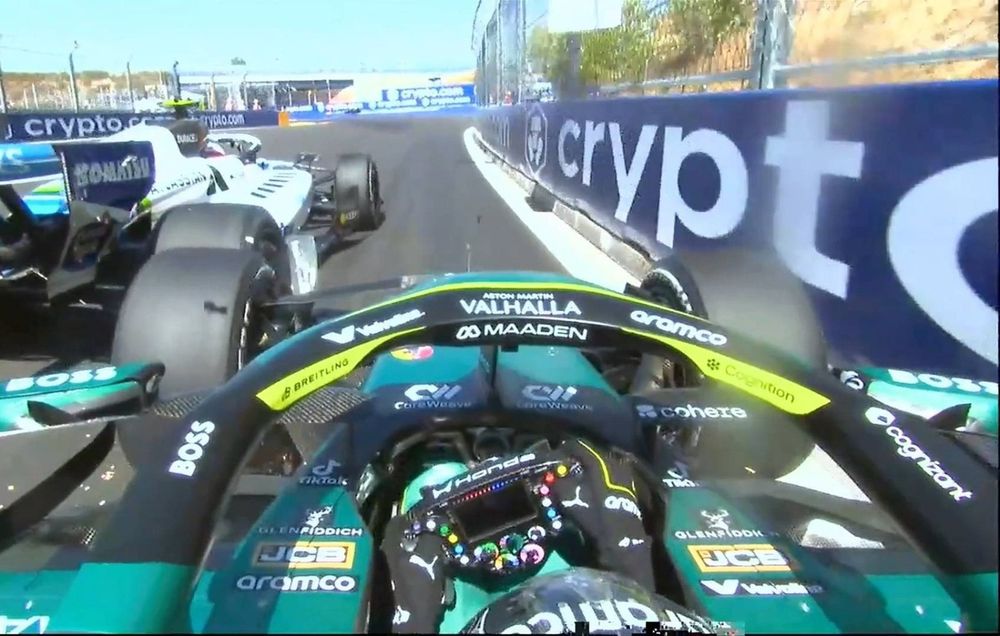 Vídeo F1: sanción a Sainz por un toque con Alonso y gran cabreo por radio