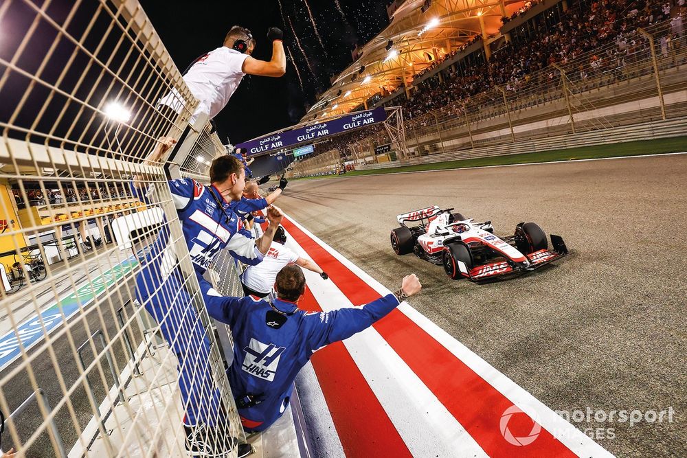 Kevin Magnussen, Haas VF-22, is greeted by his team