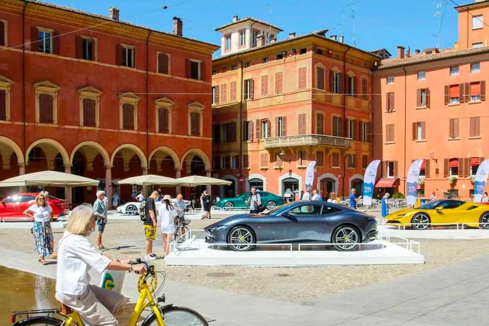 Tutte la supercar del Motor Valley Fest 2024