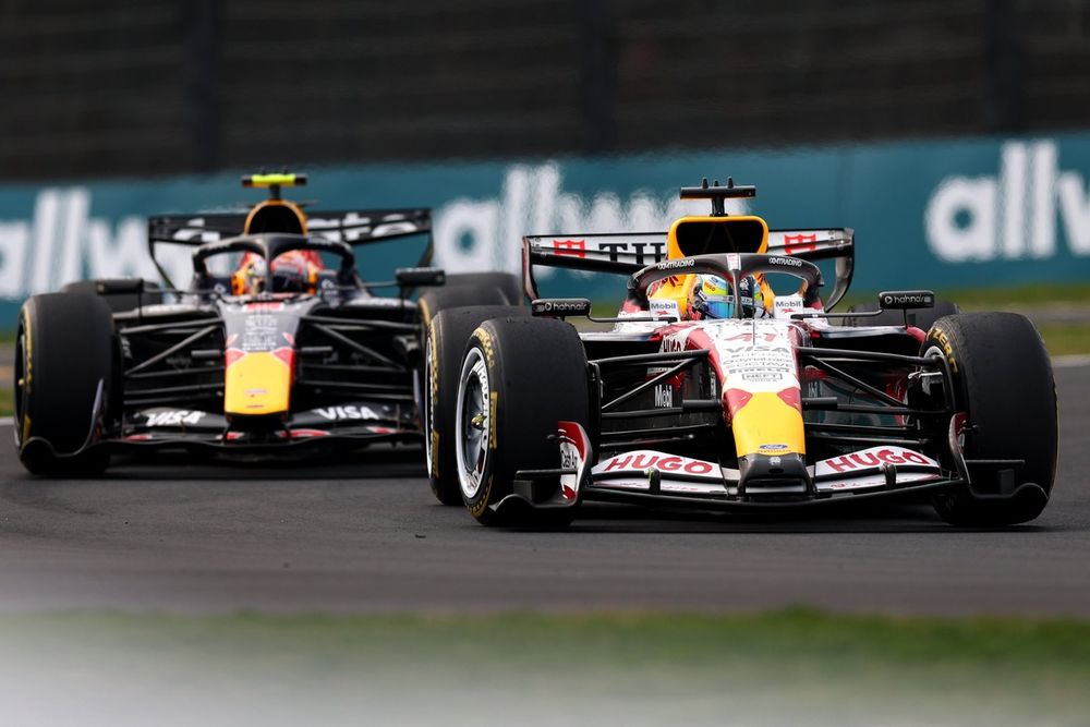 Arvid Lindblad, Racing Bulls, Isack Hadjar, Red Bull Racing