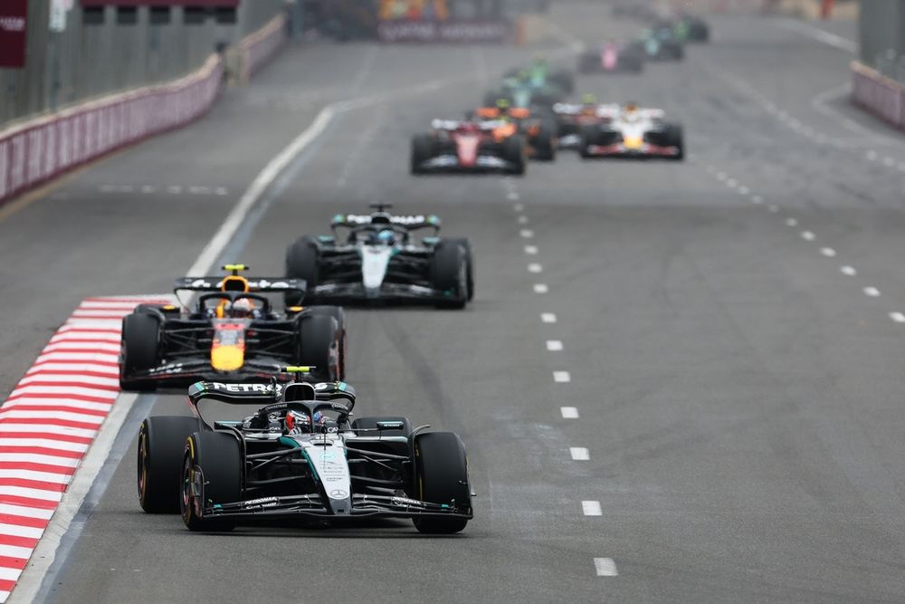 George Russell, Mercedes, Yuki Tsunoda, Red Bull Racing Team, Andrea Kimi Antonelli, Mercedes