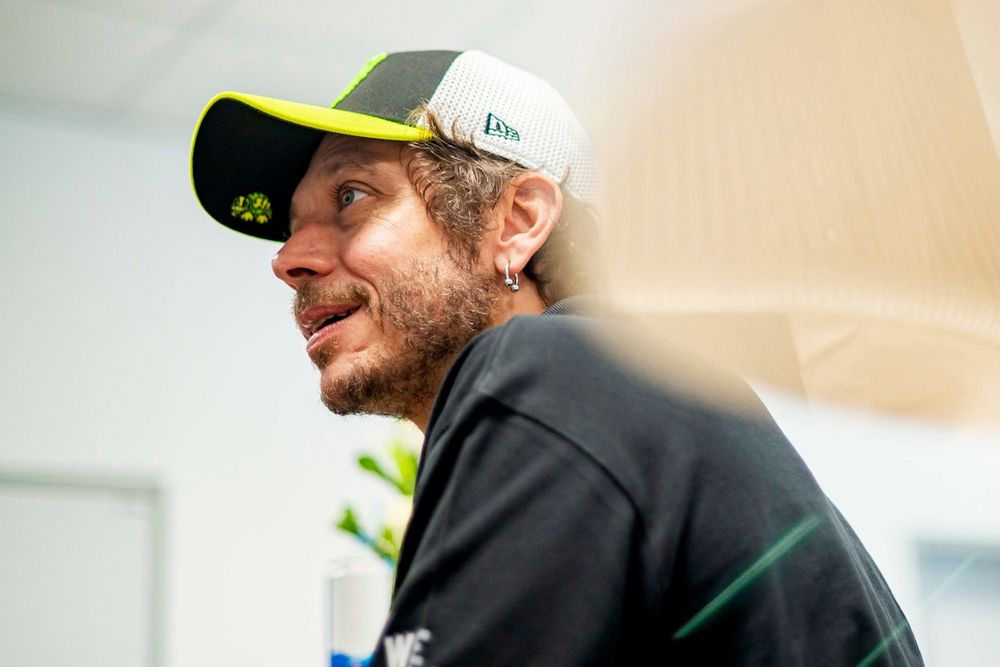 Valentino Rossi quiere recuperar  la relación con su padre