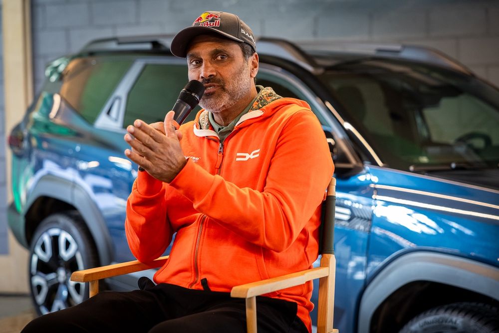Nasser Al-Attiyah, Dacia Sandriders