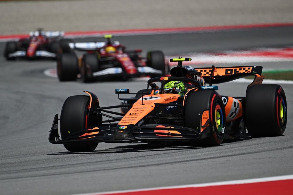 Charles Leclerc, Ferrari, Lewis Hamilton, Ferrari, Lando Norris, McLaren