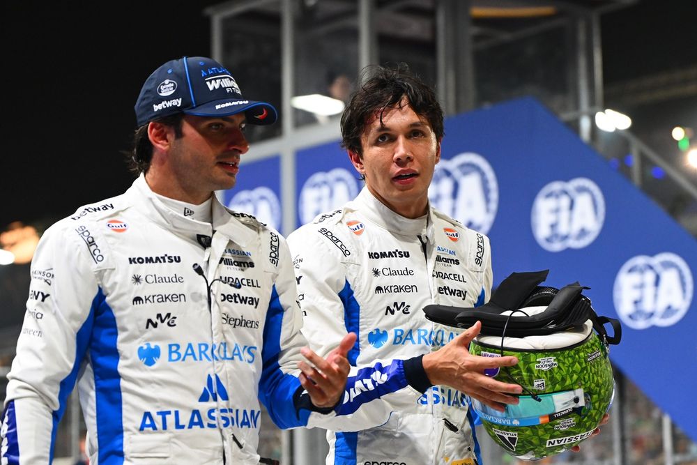 Carlos Sainz y Alex Albon, pilotos de Williams, tras quedar eliminados en la SQ1 de Singapur.