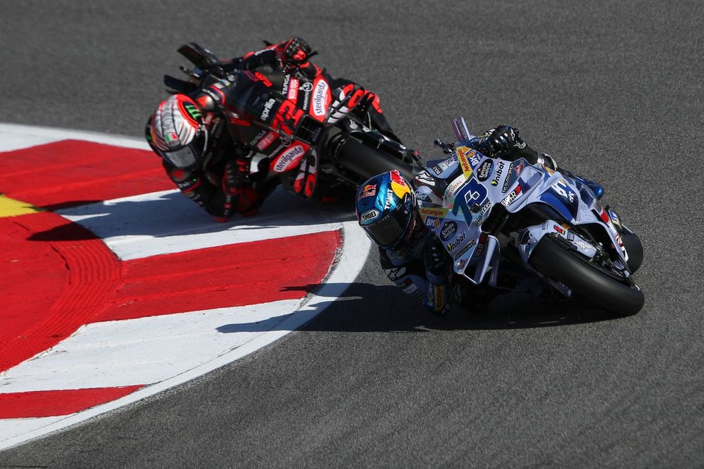 Alex Márquez se lleva la Sprint del GP de Portugal por delante de Acosta