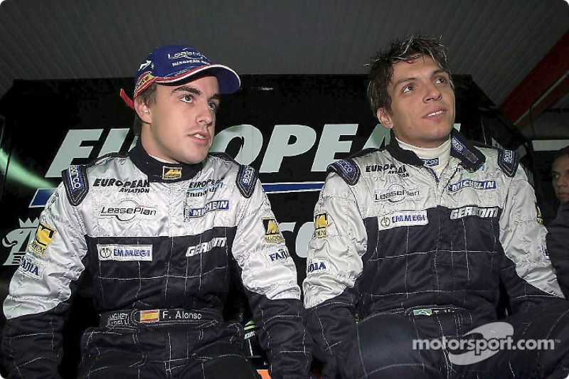 Brasileiro foi companheiro de equipe de Fernando Alonso, que começava a carreira na F1.