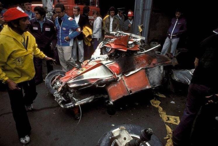 Niki Lauda'nın aracından geriye kalanlar