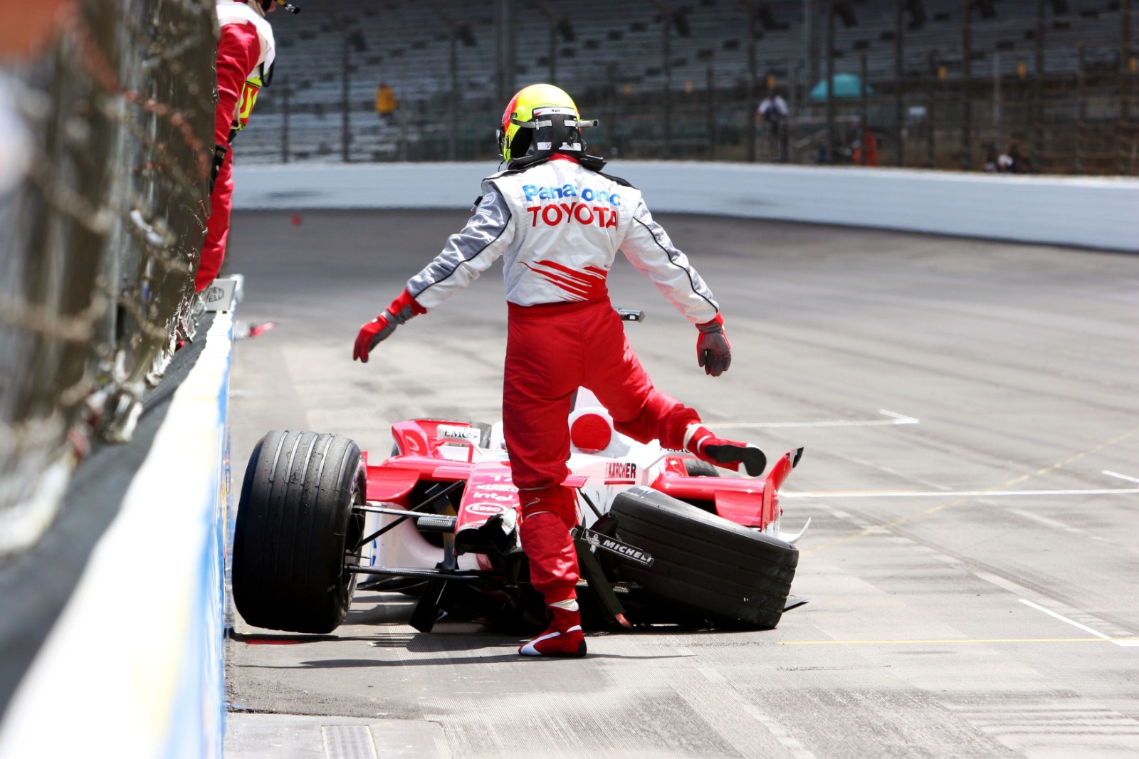High g-loadings through the banked corner at Indianapolis caused a spate of tyre failures for the Michelin runners in 2005, prompting this Basil Fawlty moment for Ralf Schumacher ahead of a wider political meltdown